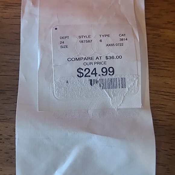 Cynthia Rowley pillow - Picture 9 of 10